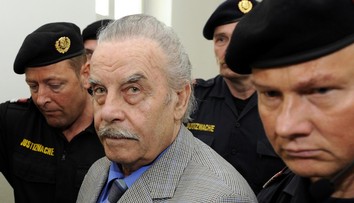 Rakúsky sexuálny deviant Fritzl, ktorý väznil a znásilňoval svoju dcéru, požiadal o prepustenie