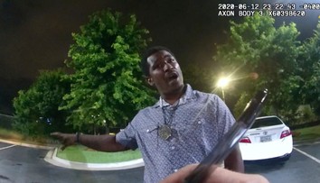 VIDEO: Policajti v USA zabili ďalšieho Afroameričana pri zatýkaní. Protesty sa ešte viac vyostrili
