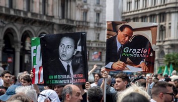 V Milánskom dóme sa konal pohreb expremiéra Berlusconiho