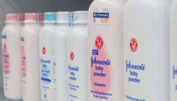 Azbest v detskom púdri: Johnson & Johnson zaplatí za urovnanie sporov 100 miliónov dolárov