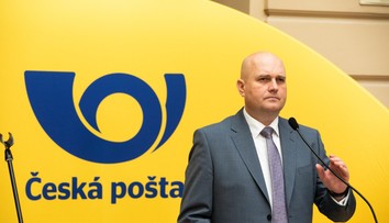 Šéfoval pošte v Česku, v tej slovenskej skončil po pár týždňoch. Hovorí sa o alkohole za volantom