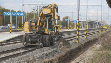 Omeškanie, chaos a vyššie náklady. Elektrifikácia železničnej trate na Zemplíne sa naťahuje