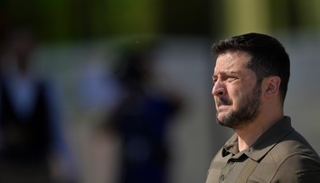 Zelenskyj na Deň otcov ďakoval statočným vojakom, ktorí bojujú proti Rusom