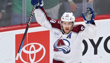 VIDEO: Colorado si vzalo späť požičané. „Lavíny“ môžu v ďalšom dueli spečatiť postup
