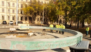 Do Bratislavy priviezli ostatky neznámeho vojaka. Hrob odhalia vo štvrtok