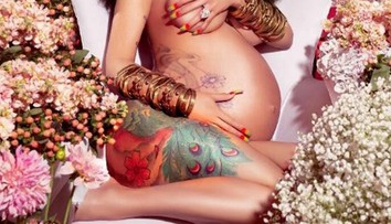 Raperka porodila prvé dieťa. Výberom mena sa to s ním bude ťahať celý život