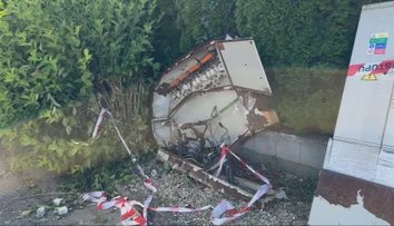 Hlohovčania zostali bez prúdu aj vody. Vodič po náraze do trafostanice z miesta ušiel