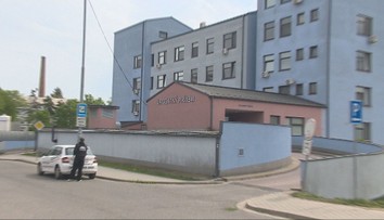 Vrchnú sestru v Trnave prichytili pod vplyvom alkoholu. Nemocnica ju prepustila