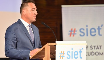 #Sieť ešte nerozhodla o svojej budúcnosti, urobí tak na sneme