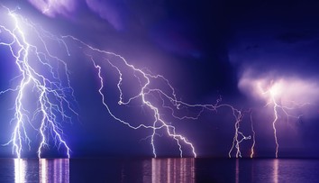 Ako vznikol na Zemi život? Všetko sa mohlo začať úderom blesku, hovorí nová teória