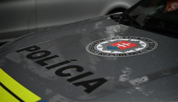 Neďaleko Turčianskych Teplíc havaroval autobus