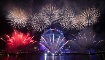 Takéto boli veľkolepé oslavy Nového roka vo svetových metropolách