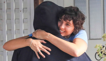 Chceli kupovať dom, no prišiel rozchod. Hollywoodsky krásavec je opäť single