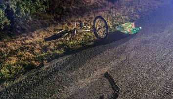 Smrť na ceste za Čiernou nad Tisou. Cyklista po zrážke s autom zomrel