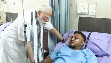 Muž, ktorý prežil letecké nešťastie v roku 1998, sedel na rovnakom sedadle ako preživší letu Air India