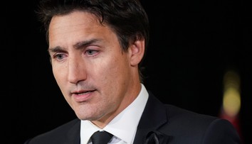 Kanadský premiér Justin Trudeau odstupuje z funkcie