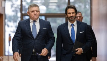 Veľké nákupy u ministra Kaliňáka: Vrtuľníky za 150 miliónov aj lietadlá za 46 miliónov eur