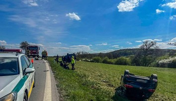 Čelná zrážka na východe Slovenska. Šofér nafúkal takmer 1,5 promile