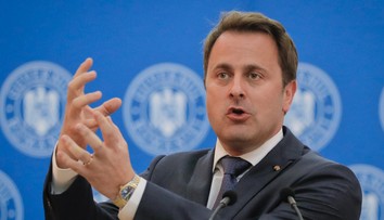 Rumunský premiér bojuje: Grindeanu dosadil na kľúčové posty svojich stúpencov