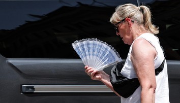 Taliansko zovreli extrémne horúčavy. Teplota na obľúbenom dovolenkovom ostrove bude atakovať 45 °C