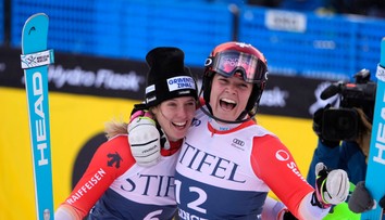 Ďalšie prekvapenie z Killingtonu. Neúčasť top favoritiek využila švajčiarska kométa, má premiérový triumf