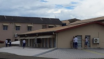 Obrovská tragédia. Len 13-ročný chlapec zastrelil dvoch zamestnancov školy