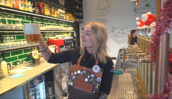 „Žena a pivo nejdú dokopy?“ Výčapníčka z Lietavskej Lúčky búra mýty, je najlepšia na Slovensku