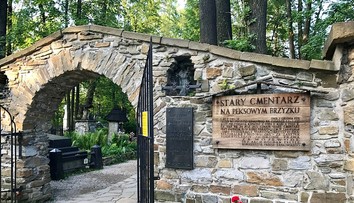 „Len ďalší spôsob, ako od turistov vytiahnuť peniaze.“ V Zakopanom zaviedli vstupné na kontroverznom mieste