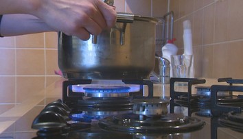 Smer chce opäť vracať peniaze za plyn