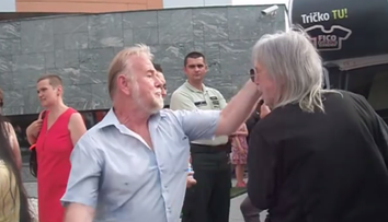 Osuský pôjde na políciu vysvetliť facku, Vaský sa mu hrubo vyhráža