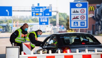 Konzílium odborníkov: Na hraniciach sa nebude testovať antigénovými testami