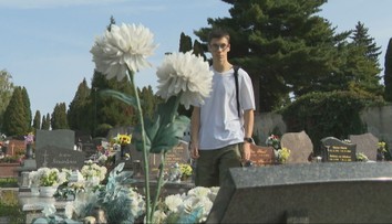 Prišli o mamu, otec ich týral. Súrodencov zachránili láskavé srdcia tety a uja