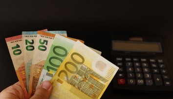 Poslanci to odobrili. Vaše peniaze z II. piliera bude môcť štát použiť na výstavbu bytov či diaľnic