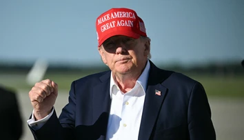 Koniec ikonickej oranžovej? Donald Trump prekvapil radikálnou zmenou vizáže