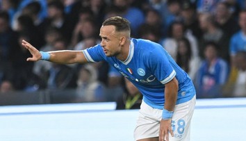 Stihne baráž o MS? Lobotku trápia svalové problémy, v Neapole opäť nebol ani na súpiske