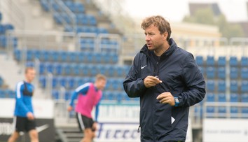 Tajne nahrával hráčky, trest mnohí považujú za výsmech. Škandál známeho trénera v Česku opäť ožil