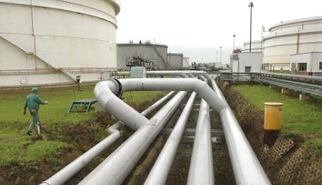Ropovod Družba znovu v prevádzke: Je to úľava pre Slovnaft, no lacnejšie palivá to neprinesie, tvrdí odborník