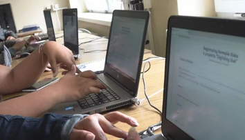 Niektorí žiaci môžu dostať internet na dva roky zadarmo. Vieme, ako oň požiadať