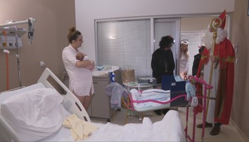 Niekde prišiel autobusom, inde navštívil aj novorodencov. Na cesty po Slovensku vyrazil Mikuláš