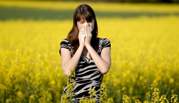 Alergici pozor, senná nádcha sa tento rok prejavuje ešte silnejšie. Ako sa proti nej brániť?