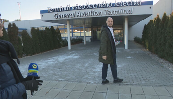 S Tarabom mali ísť na Blízky východ viacerí podnikatelia. Keď nás jeden na letisku zbadal, začali sa diať zvláštne veci