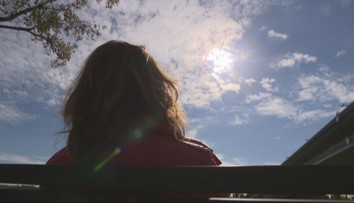 Drogy, sebapoškodzovanie a neláska v rodine. Mladé dievča si po liečbe na psychiatrii myslelo, že má vyhraté, no opak bol pravdou