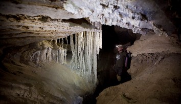 Pri Mŕtvom mori objavili najdlhšiu soľnú jaskyňu na svete