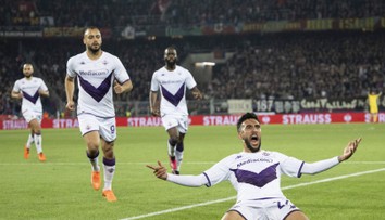 Pražské finále Konferenčnej ligy vystrieľal Fiorentine Čech. Do cesty sa mu postavia krajania