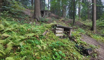 Sekerami a krompáčmi zachraňujú históriu. Bunkre na Dukle čaká obnova