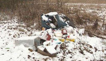 Z Moravského Svätého Jána sa stalo smetisko rakúskeho odpadu