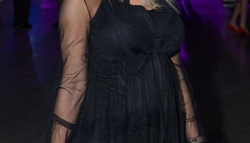 Slovenská playmate je prvýkrát tehotná. Takto sa jej zaguľatilo bruško