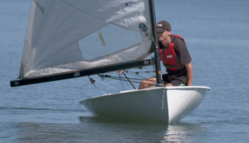 Za jachtingom netreba cestovať až k moru. Ľudí na plachetnici každým rokom pribúda aj na Zemplínskej šírave