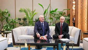 Rusko reaguje na Zelenského ultimátum Lukašenkovi. Putin sa vraj chystá do Minska