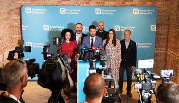 PS má problém. Pozastavilo členstvo veľkému sponzorovi, vracia mu 900-tisíc eur